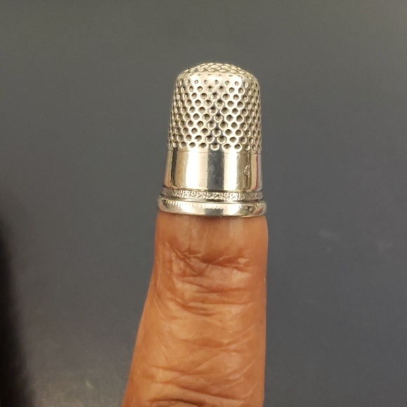 Silver thimble - Picture 4 of 4
